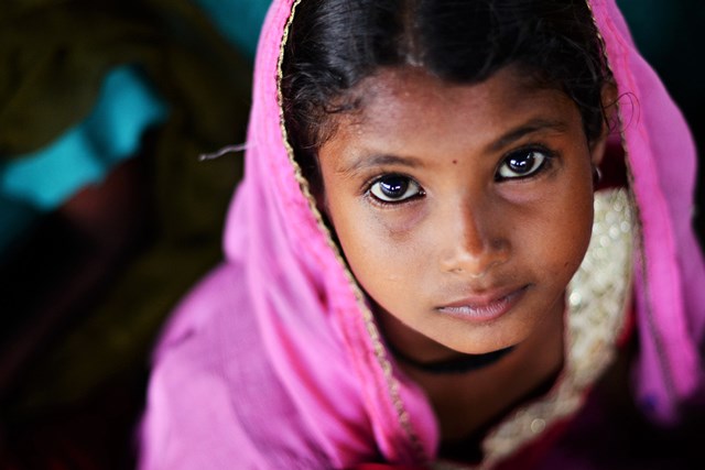 Girl in pink - Storyteller Sabrina